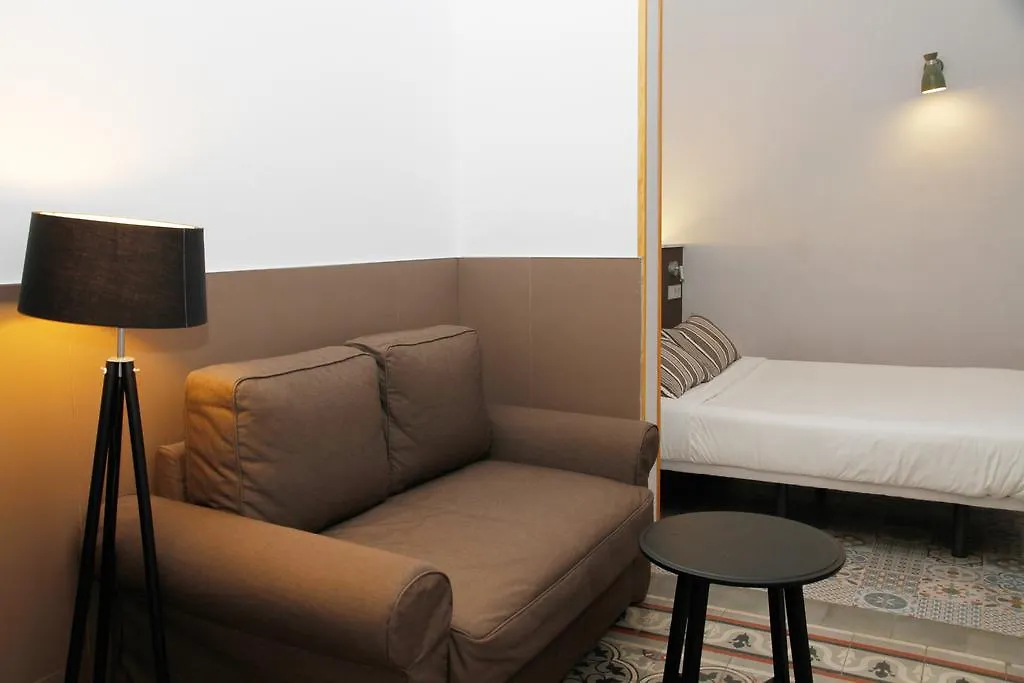 Bcn Home Guest House Barcelona 0*,  Spanien